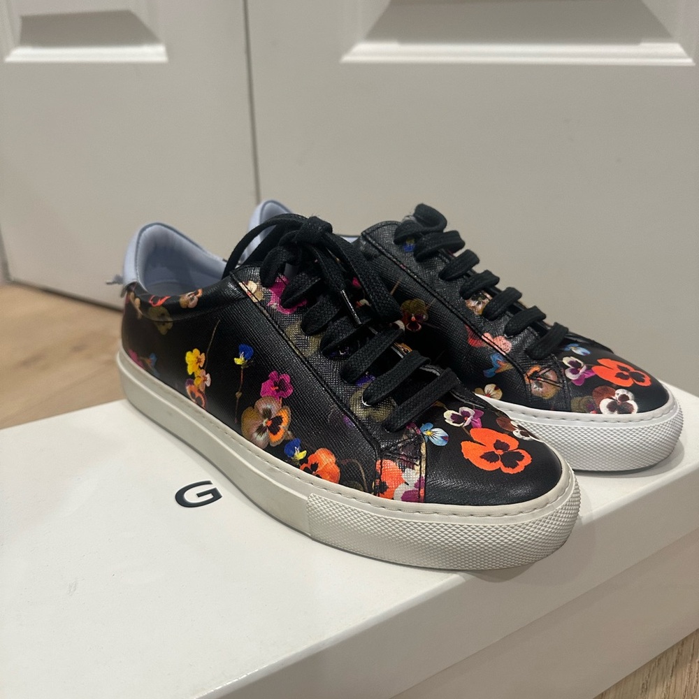 Givenchy Floral Sneaker